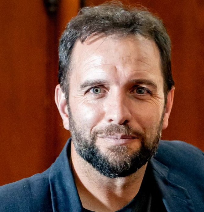 Leandro Gómez Navas - Escritor San Juan